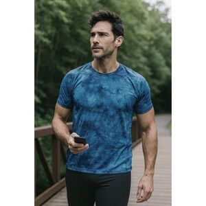 lululemon athletica Men's Short Sleeve Tee in Blue Tie-Dye